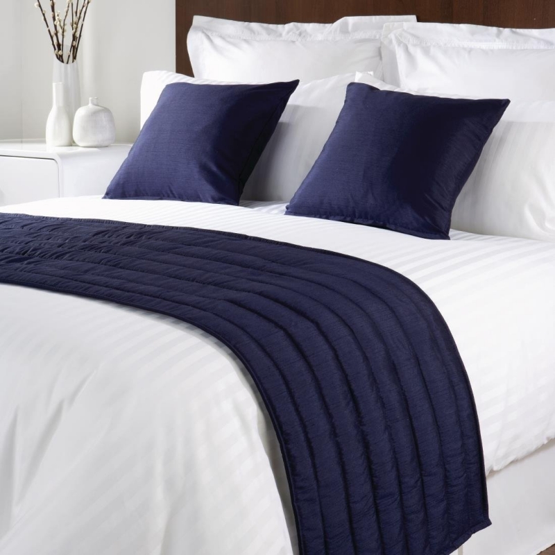 Comfort Simplicity Bed Runner Navy Double